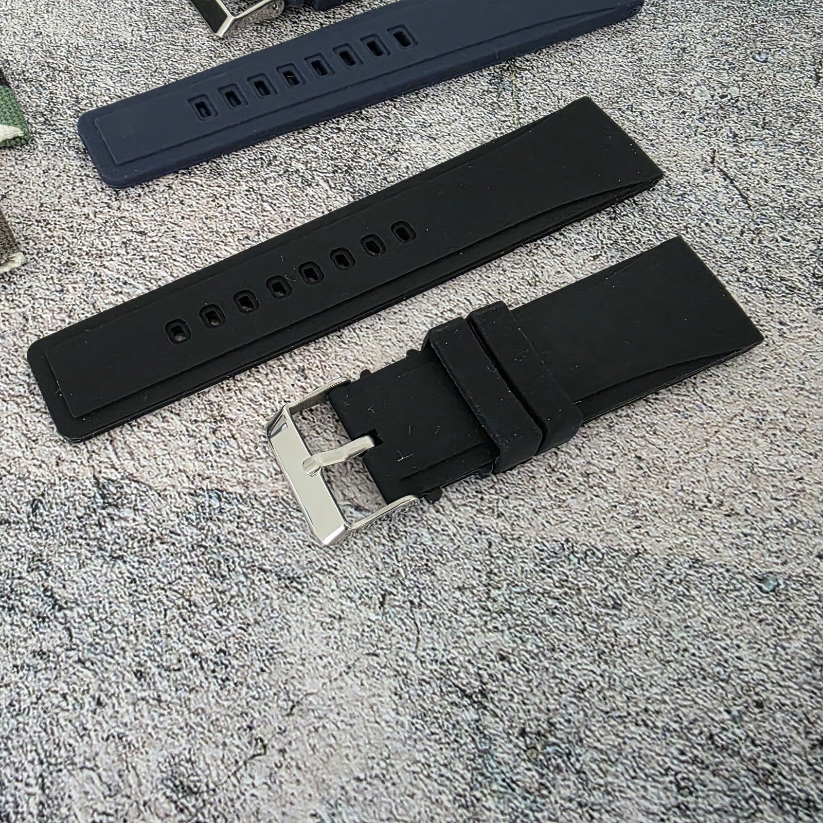 Watch Straps Job Lot Of 10 Canvas Leather Rubber 24mm Bands RRP £85 Two Piece UK - Wrist Envy